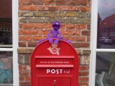 Nein Knut, der Kasten ist nicht zum Trommeln gedacht.