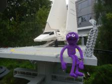 Lord Knut, Ihr Shuttle wäre dann soweit.