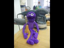 Stillleben mit Mini-Stechbeitel und Exzenterschleifer.