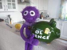 Minnie braucht Kronen, viele Kronen!