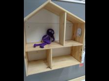 Minnie tr&auml;umt vom eigenen Haus!