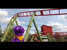 Eine Achterbahn. Nice!